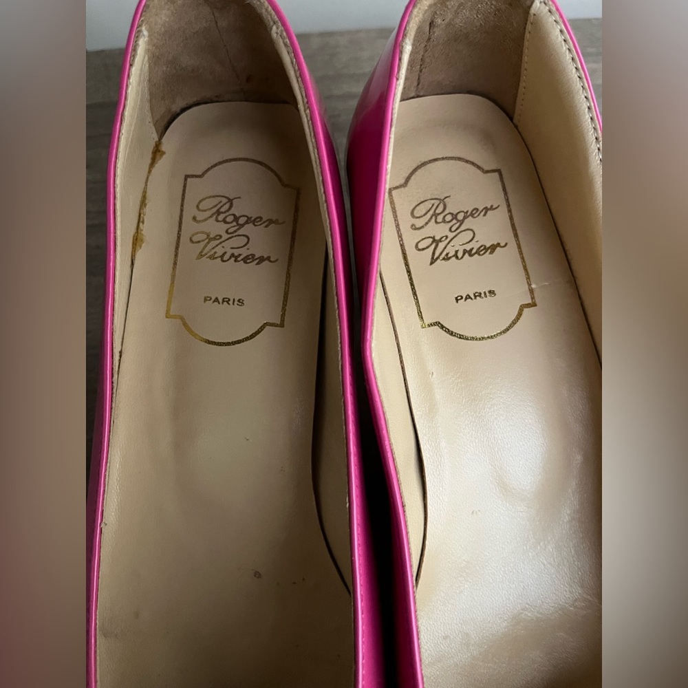Roger Vivier Pink Patent Buckle Leather Shoes Size 38 / US 7.5 - Picture 8 of 13